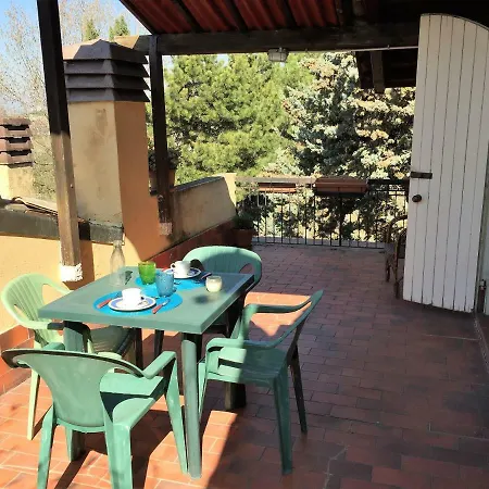 شقة Attico Con Terrazza Marianna *